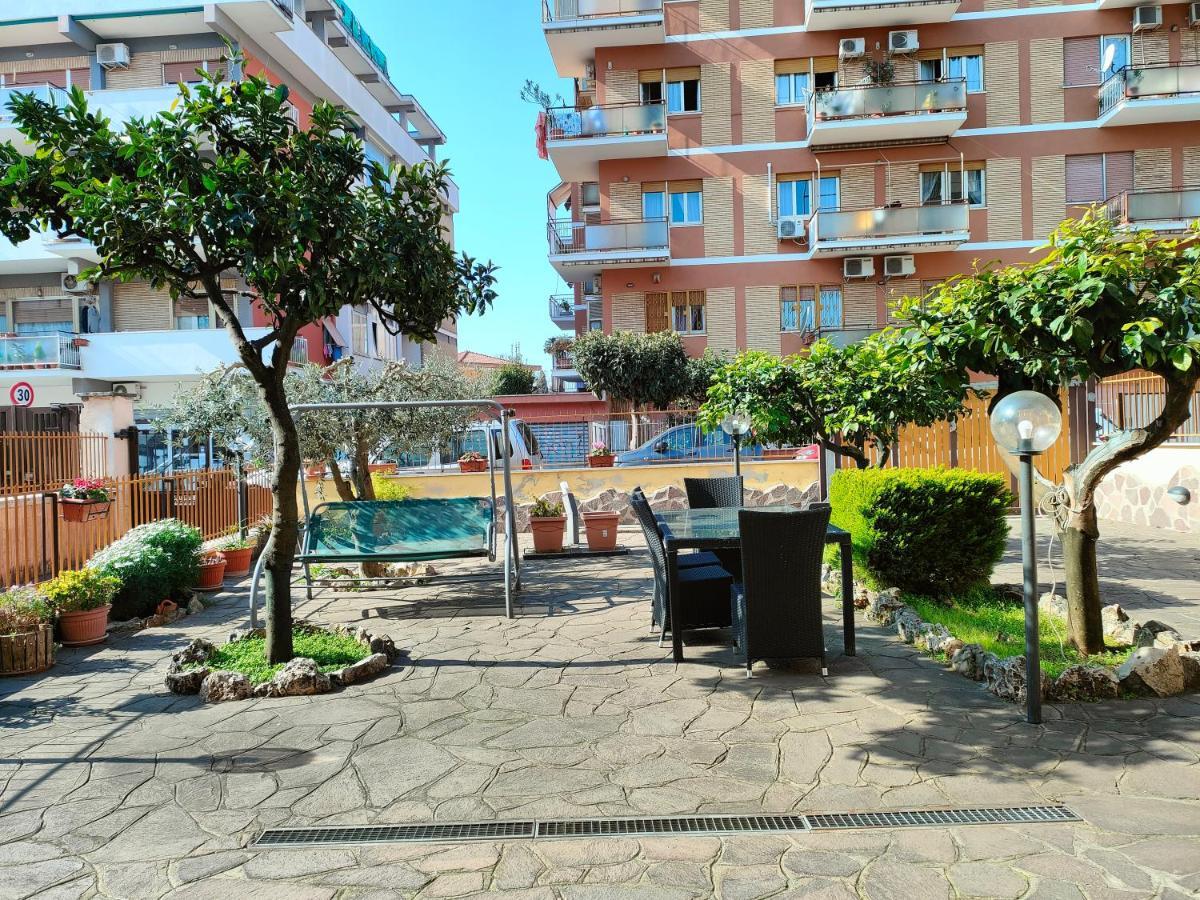 Non Ti Scordar Di Me - Granny'S House Apartment Rome Exterior photo